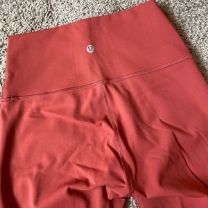 Lululemon Wunder Unders (Rose/Brick)